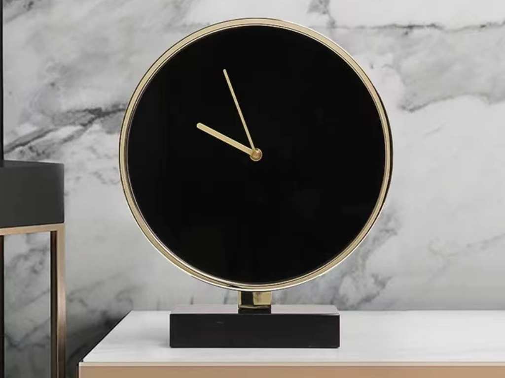 table clock Lahore Pakistan